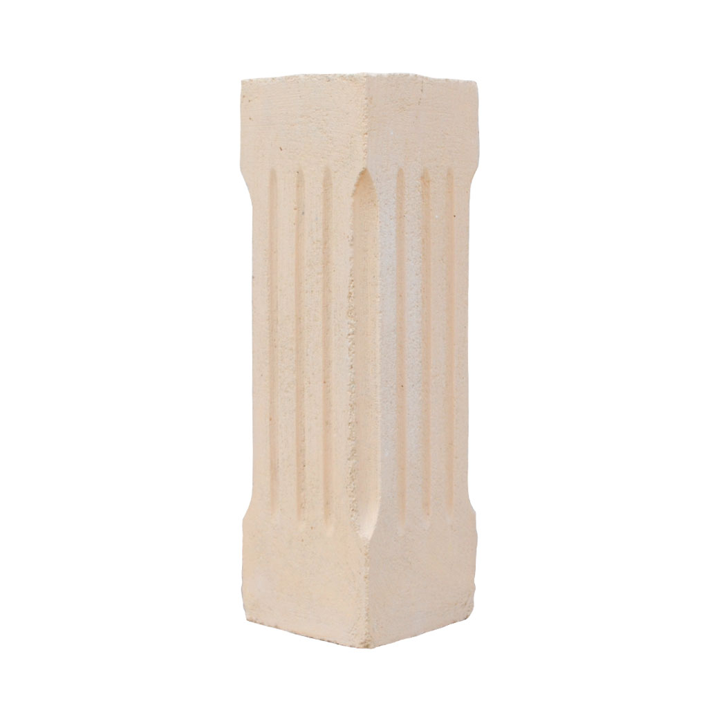 Fluted pilaster